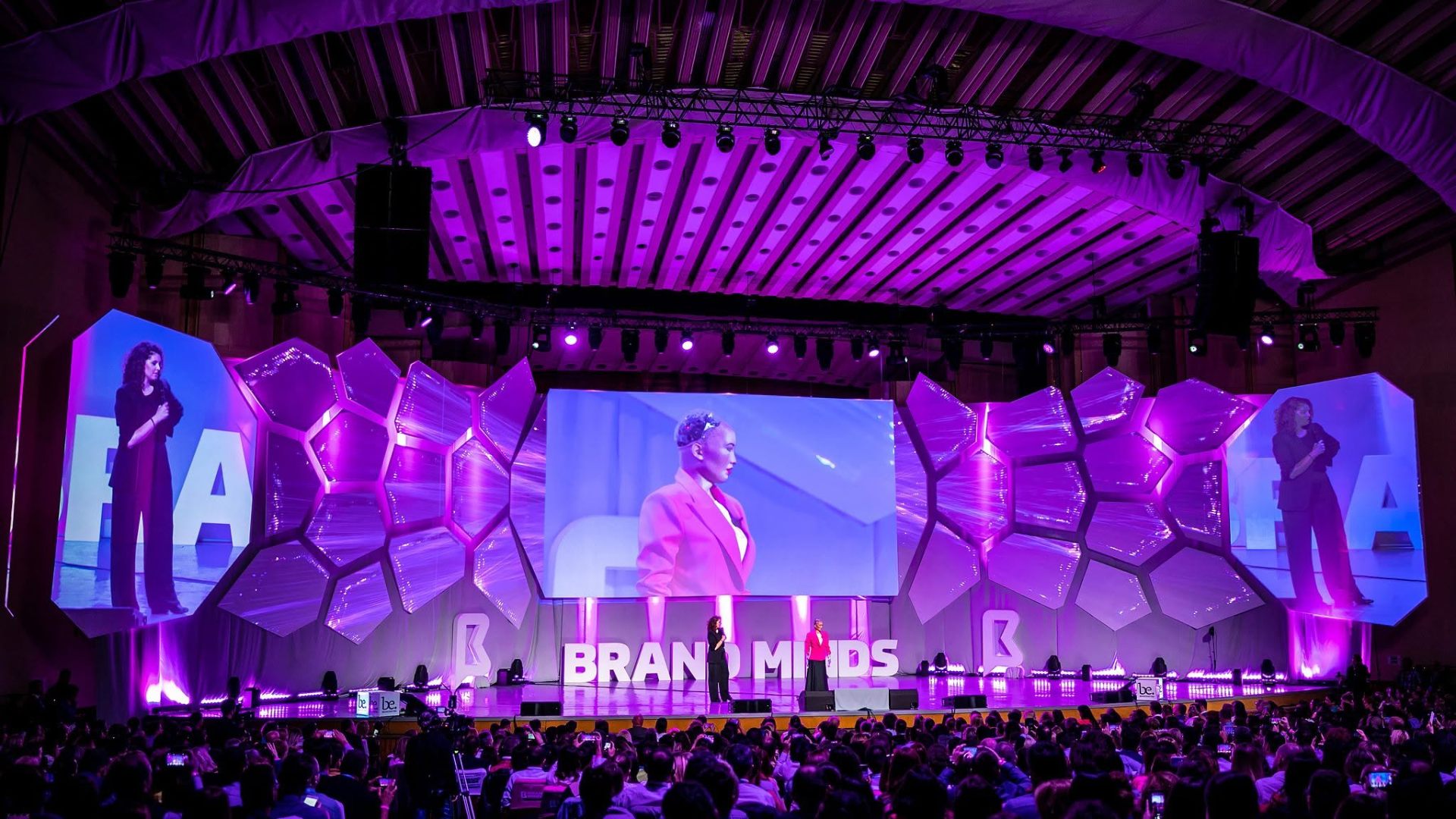 Brand Minds Stage